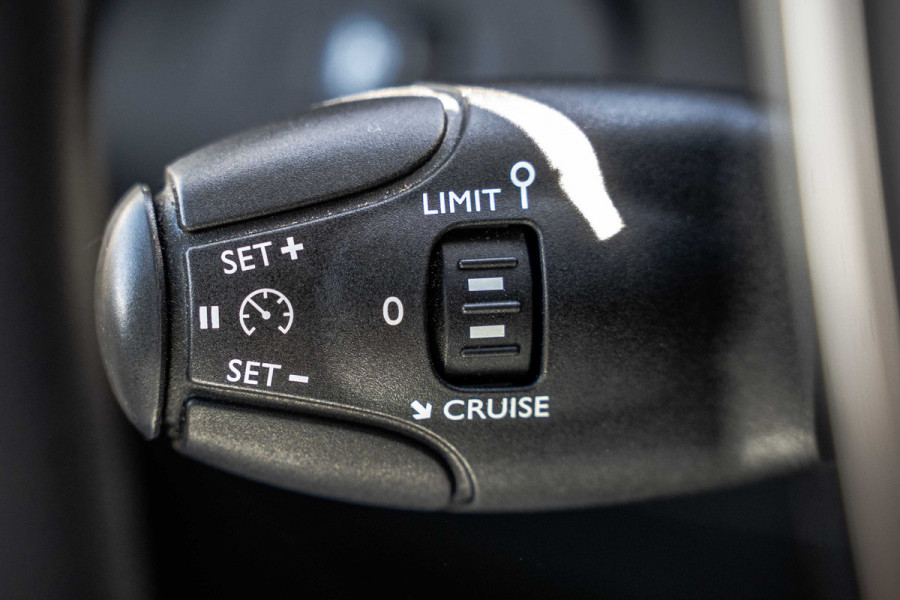 Peugeot Partner 1.5 BlueHDi 100PK | 3-Zits | Camera | Carplay | Cruise | PDC | Airco | Trekhaak