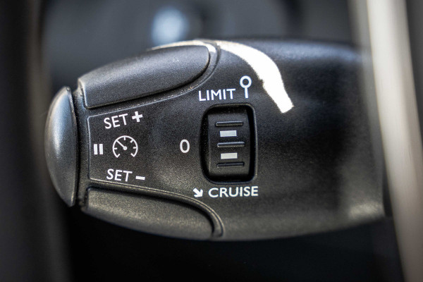 Peugeot Partner 1.5 BlueHDi 100PK | 3-Zits | Camera | Carplay | Cruise | PDC | Airco | Trekhaak