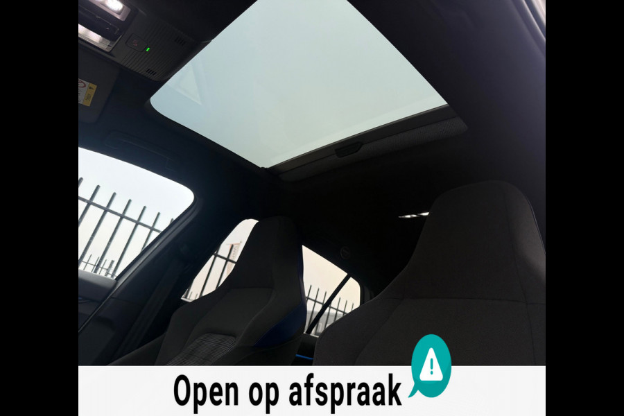 Volkswagen Golf 1.4 eHybrid GTE 245 pk IQ LIGHT PANO SFEER CARPLAY !