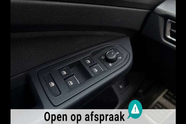 Volkswagen Golf 1.4 eHybrid GTE 245 pk IQ LIGHT PANO SFEER CARPLAY !