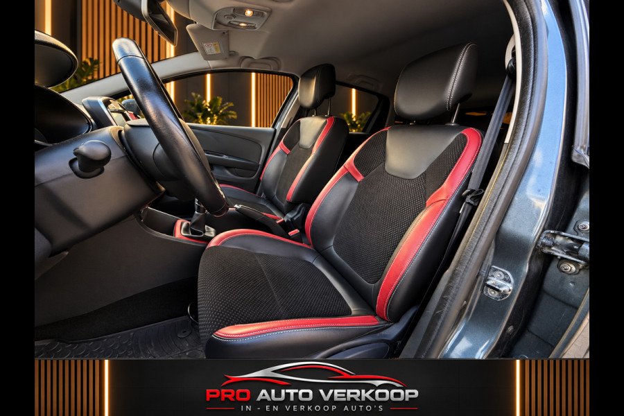 Renault Clio Estate 1.2 TCe Intens Camera_Selfparking_Clima_Leder