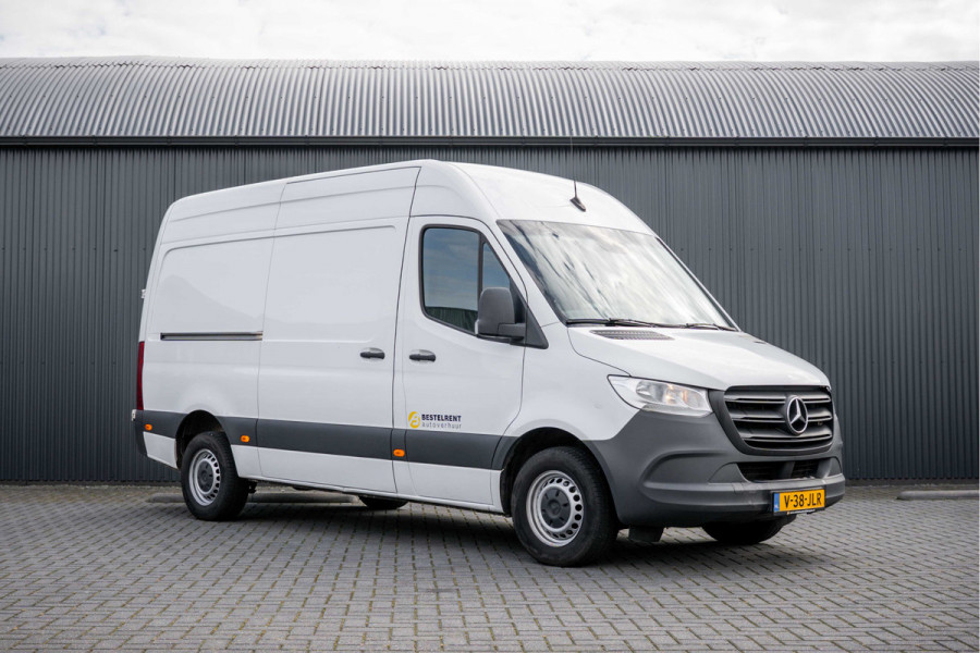 Mercedes-Benz Sprinter **317 CDI L2H2 | Automaat | 3-Zits | Camera | Carplay | Mbux | Climatronic | Trekhaak**