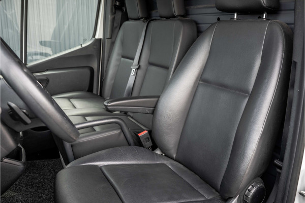 Mercedes-Benz Sprinter **317 CDI L2H2 | Automaat | 3-Zits | Camera | Carplay | Mbux | Climatronic | Trekhaak**