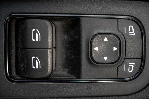 Mercedes-Benz Sprinter **317 CDI L2H2 | Automaat | 3-Zits | Camera | Carplay | Mbux | Climatronic | Trekhaak**