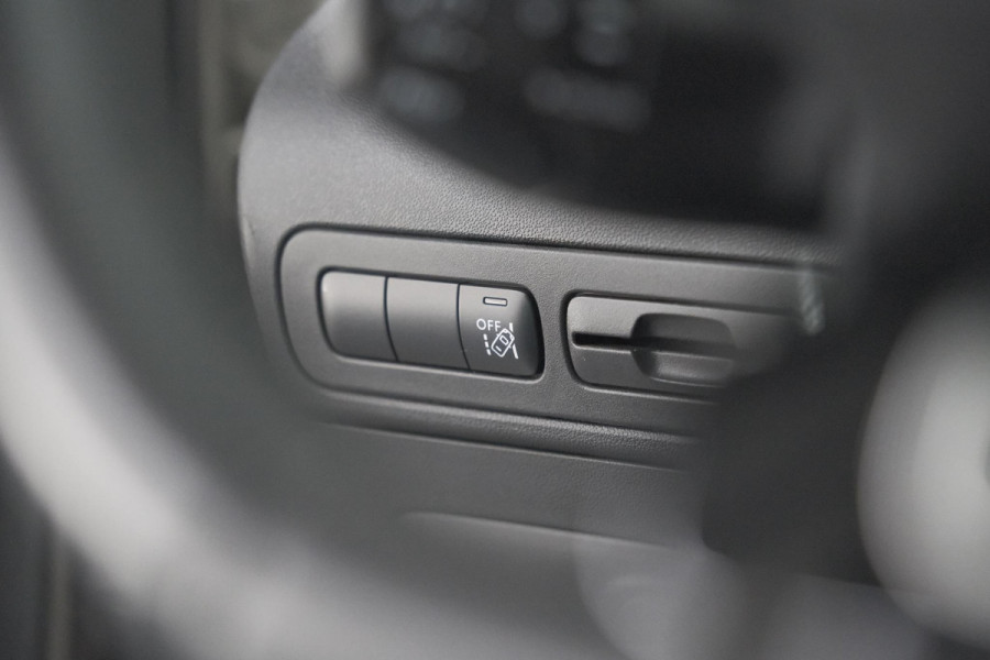Citroën C3 Aircross PureTech 110 EAT6 Business | Trekhaak | Parkeersensoren | Lederen stoelen