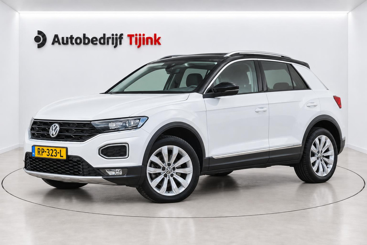 Volkswagen T-Roc 2.0 TSI 190PK 4MOTION Sport | Automaat | LED | Trekhaak | Navi | ACC | Twotone | PDC voor en achter | All-seasons |