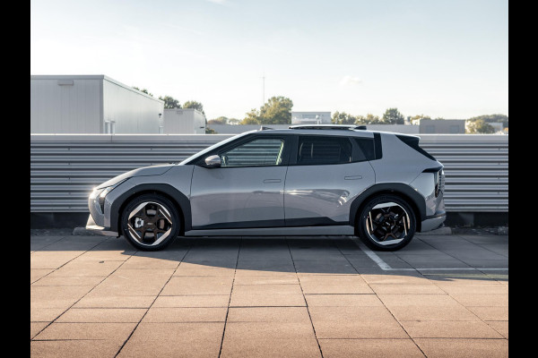 Kia EV4 Plus Advanced 81.4 kWh | Direct leverbaar! | Panodak | Navi. | Clima. | Adapt. Cruise. | Stoel&Stuur Verwarming | Dodehoekassistentie | Harman Kardon