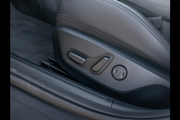 Kia EV4 Plus Advanced 81.4 kWh | Direct leverbaar! | Panodak | Navi. | Clima. | Adapt. Cruise. | Stoel&Stuur Verwarming | Dodehoekassistentie | Harman Kardon