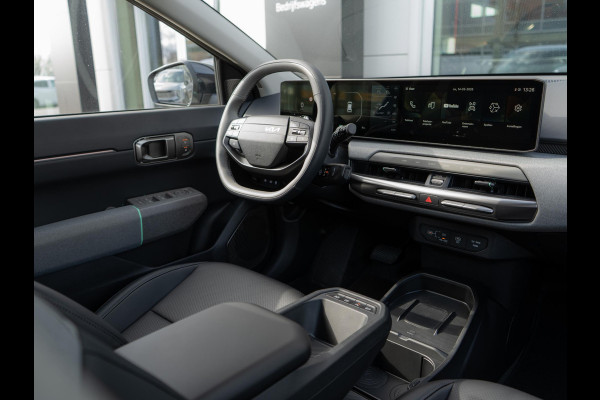 Kia EV4 Plus Advanced 81.4 kWh | Direct Leverbaar! | Panodak | Navi. | Clima. | Adapt. Cruise. | Stoel&Stuur Verwarming | Dodehoekassistentie | Harman Kardon