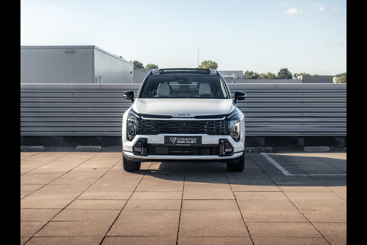 Kia Sportage 1.6 T-GDi Hybrid GT-PlusLine | Actieprijs* | Navi. | Clima. | Adapt. Cruise. | Stoel&Stuur Verwarming | Dodehoekcamera | Panodak | GT-Line Bekleding In Suède/Lederlook | Harman Kardon | Slimme Parkeerassistentie