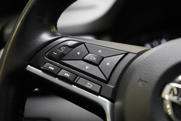 Nissan QASHQAI 1.2 N-Connecta Automaat | Navigatie | 360 camera | Cruise control | Lm velgen | Trekhaak afn.