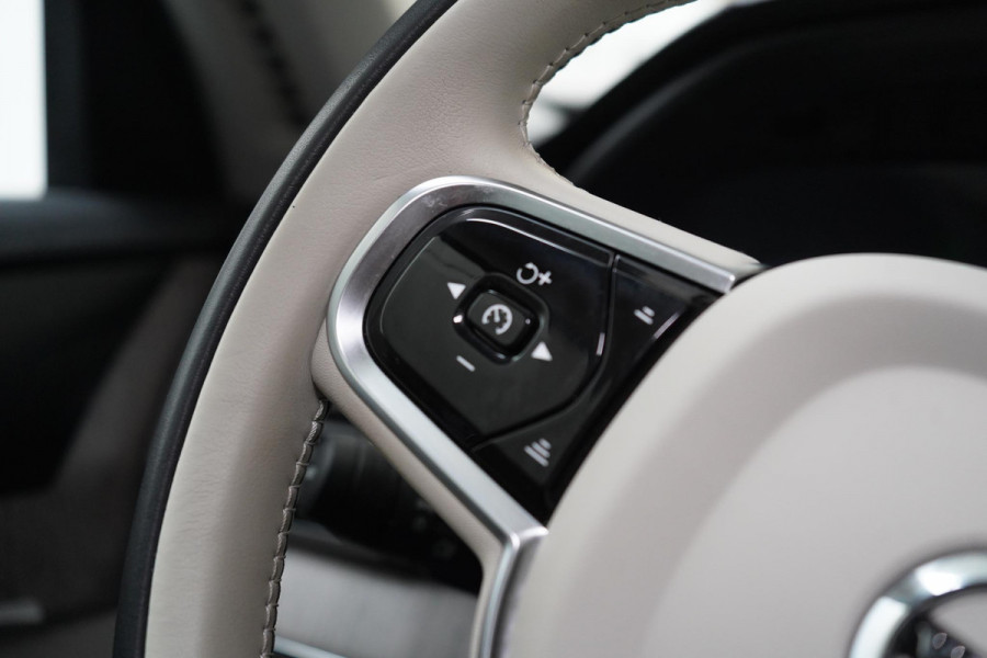 Volvo XC90 2.0 T8 Recharge AWD Ultimate Bright | SoH 99% | Panoramadak | Harman-Kardon | Leder | Memory | Blind-Spot