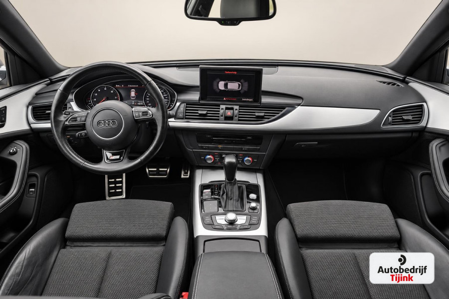 Audi A6 Avant 1.8 TFSI Ultra Advance Sport | Automaat | S-line | Navi | Elek. achterklep | Keyless | Sportstoelen | PDC voor + achter | Zwarte hemel |