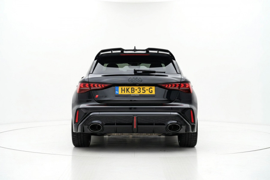 Audi A3 Sportback 2.5 TFSI RS 3 quattro Pano/Schaalstoelen/Carbon/HuD