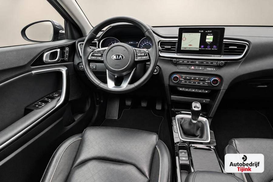 Kia Ceed 1.4 T-GDi ExecutiveLine | Navi | Pano | Trekhaak | Leer | Stoelverwarming | Keyless | Elek. stoelen |