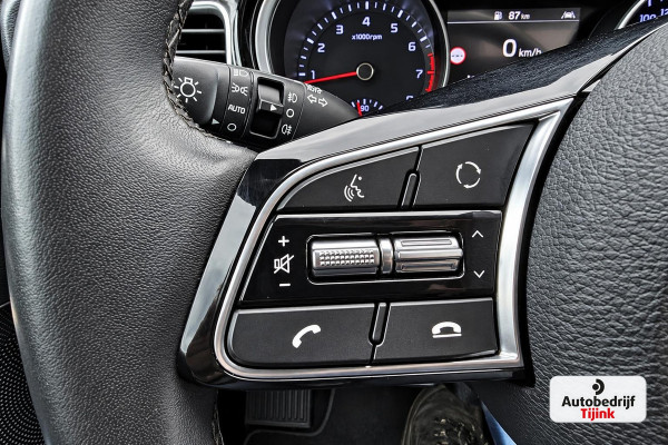 Kia Ceed 1.4 T-GDi ExecutiveLine | Navi | Pano | Trekhaak | Leer | Stoelverwarming | Keyless | Elek. stoelen |