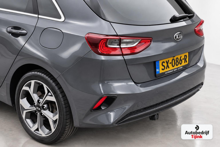 Kia Ceed 1.4 T-GDi ExecutiveLine | Navi | Pano | Trekhaak | Leer | Stoelverwarming | Keyless | Elek. stoelen |