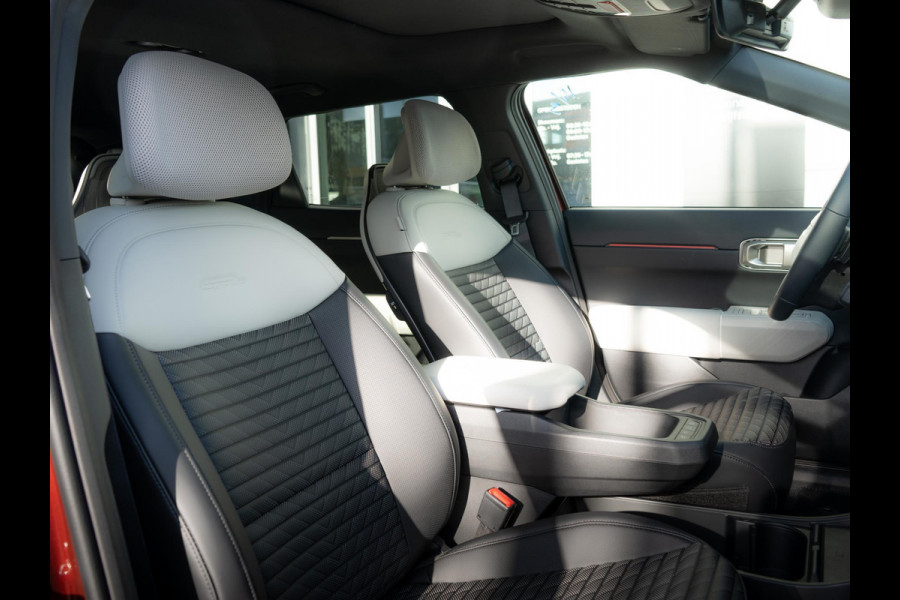 Kia EV4 GT-Line 81.4 kWh | Direct Leverbaar! | Navi. | Clima. | Adapt. Cruise. | Dodehoekassistentie | Stoel&Stuu Verwarming | Glazen Schuif-/Kanteldak | Harman Kardon | GT-Line Vegan Lederen Stoelbekleding