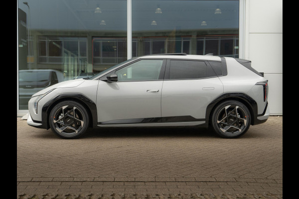 Kia EV4 GT-Line 81.4 kWh | Direct Leverbaar! | Navi. | Clima. | Adapt. Cruise. | Dodehoekassistentie | Stoel&Stuu Verwarming | Glazen Schuif-/Kanteldak | Harman Kardon | GT-Line Vegan Lederen Stoelbekleding