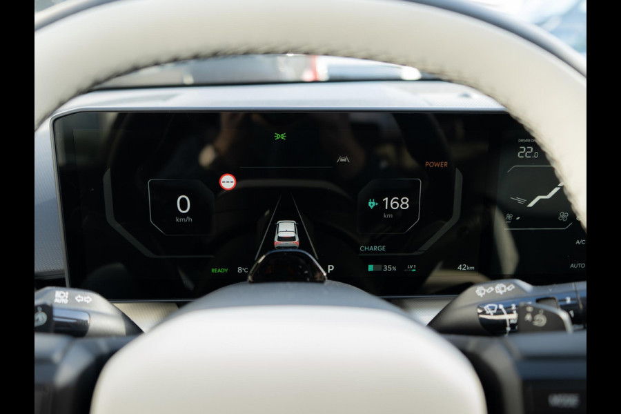 Kia EV4 GT-Line 81.4 kWh | Direct Leverbaar! | Navi. | Clima. | Adapt. Cruise. | Dodehoekassistentie | Stoel&Stuu Verwarming | Glazen Schuif-/Kanteldak | Harman Kardon | GT-Line Vegan Lederen Stoelbekleding