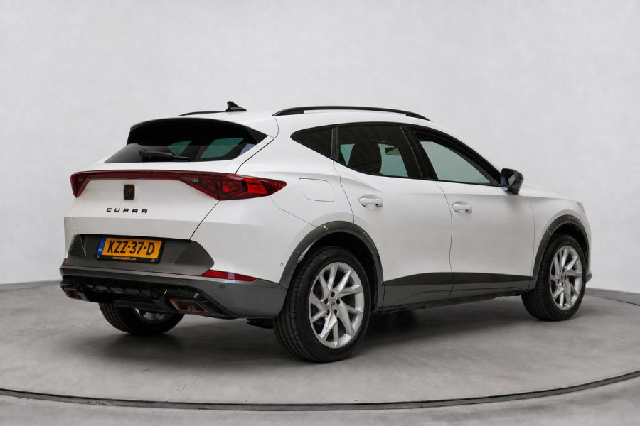 CUPRA Formentor 1.4 TSI e-Hybrid Essential | SoH 100% | Stuurverwarming | Sportstoelen | Carplay | Adaptive | Camera