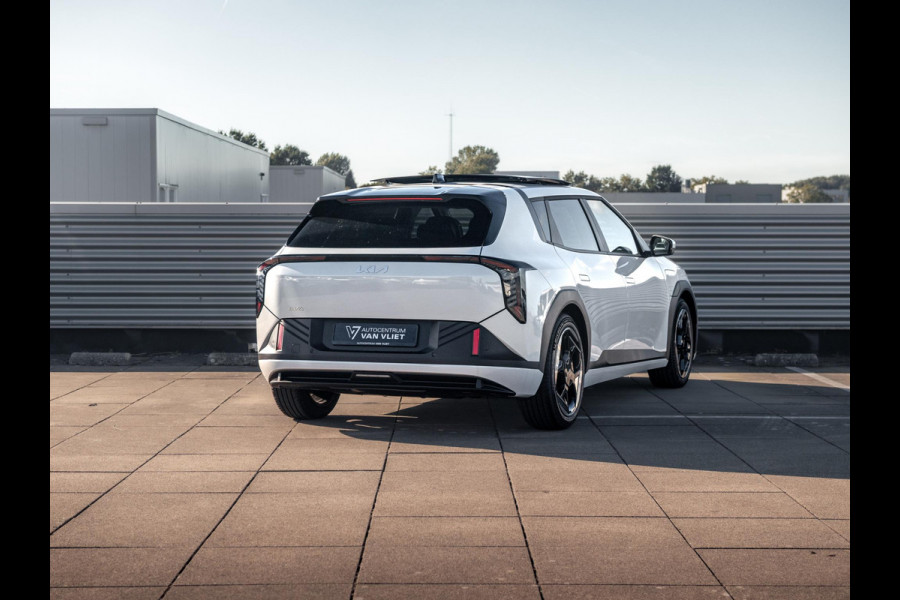 Kia EV4 Plus Advanced 58.3 kWh | DIRECT LEVERBAAR | Panodak | Navi. | Clima. | Adapt. Cruise. | Stoel&Stuur Verwarming | Dodehoekassistentie | Harman Kardon