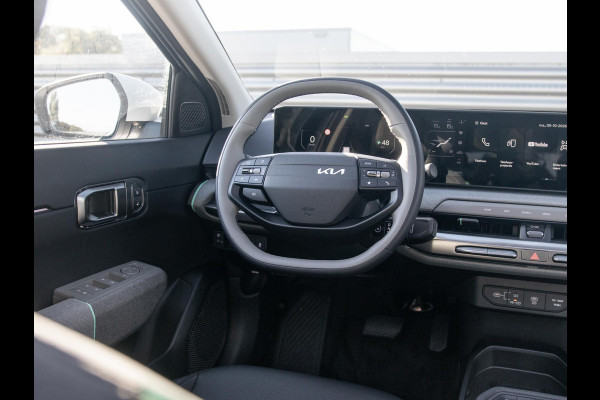 Kia EV4 Plus Advanced 58.3 kWh | DIRECT LEVERBAAR | Panodak | Navi. | Clima. | Adapt. Cruise. | Stoel&Stuur Verwarming | Dodehoekassistentie | Harman Kardon