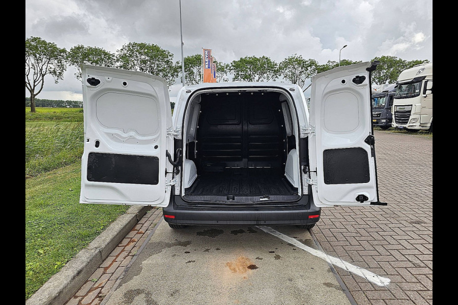 Mercedes-Benz eCitan L1 Pro 51 kWh Cruise control, Automatische-Airco , Pdc, Carplay, Navi, Camera, Stoelverwarming, 290Km WLTP, 75kw-Snelladen, Mbux