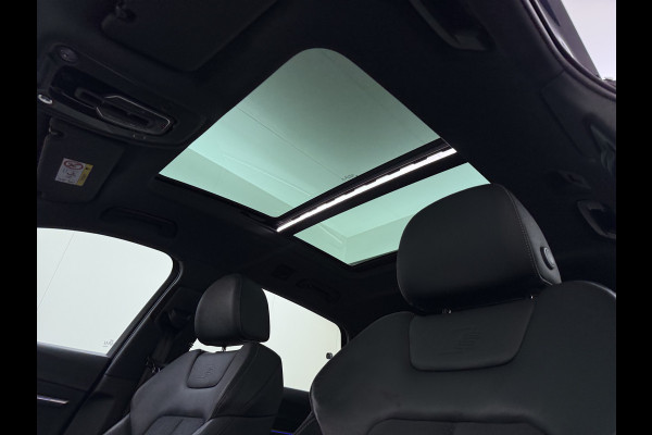 Audi e-tron 55 Quattro S-Line Edition 95kWh SOH 90% Panoramadak Bang&Olufsen Adap.Cruise 360°Camera 4-Zone Ecc Stoel+Achterbankverwarming An Elek.Achterklep 20"Lmv Sportstoelen Dynamische knipperlichten Stoelverwarming