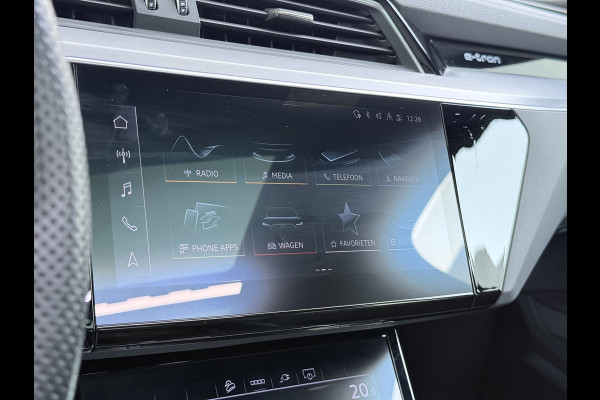 Audi e-tron 55 Quattro S-Line Edition 95kWh SOH 90% Panoramadak Bang&Olufsen Adap.Cruise 360°Camera 4-Zone Ecc Stoel+Achterbankverwarming An Elek.Achterklep 20"Lmv Sportstoelen Dynamische knipperlichten Stoelverwarming