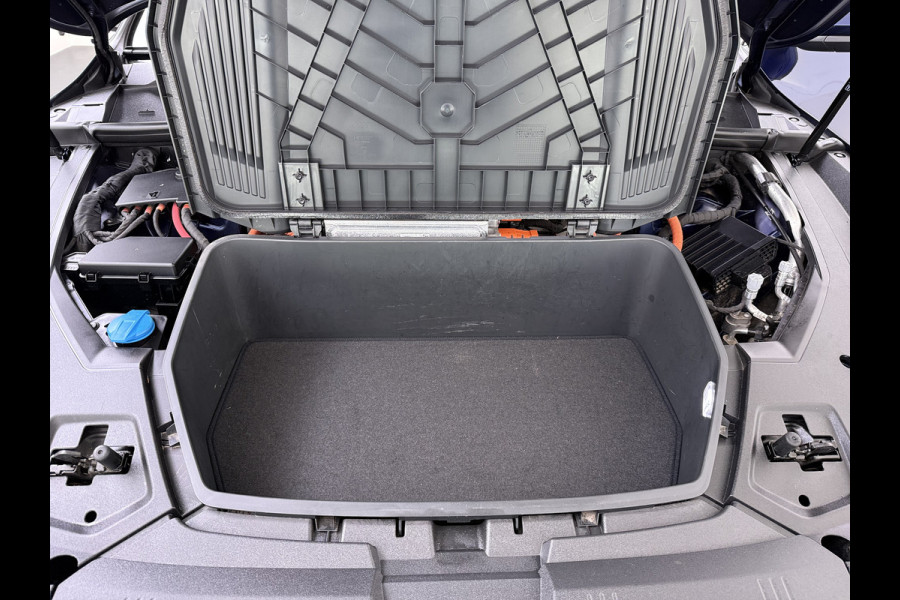 Audi e-tron 55 Quattro S-Line Edition 95kWh SOH 90% Panoramadak Bang&Olufsen Adap.Cruise 360°Camera 4-Zone Ecc Stoel+Achterbankverwarming An Elek.Achterklep 20"Lmv Sportstoelen Dynamische knipperlichten Stoelverwarming