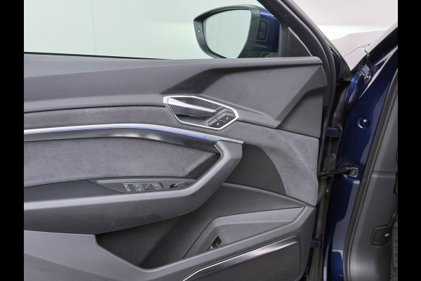 Audi e-tron 55 Quattro S-Line Edition 95kWh SOH 90% Panoramadak Bang&Olufsen Adap.Cruise 360°Camera 4-Zone Ecc Stoel+Achterbankverwarming An Elek.Achterklep 20"Lmv Sportstoelen Dynamische knipperlichten Stoelverwarming