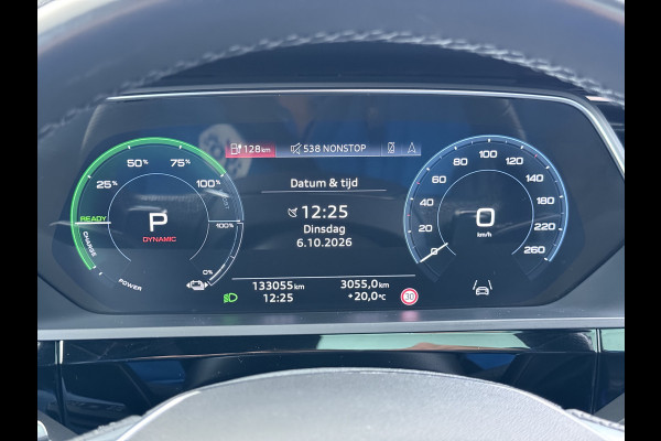 Audi e-tron 55 Quattro S-Line Edition 95kWh SOH 90% Panoramadak Bang&Olufsen Adap.Cruise 360°Camera 4-Zone Ecc Stoel+Achterbankverwarming An Elek.Achterklep 20"Lmv Sportstoelen Dynamische knipperlichten Stoelverwarming