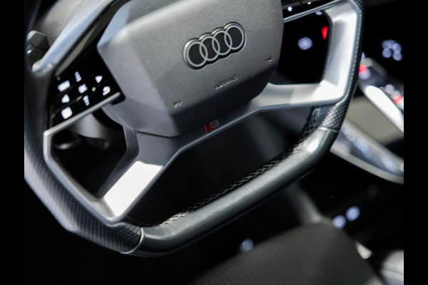 Audi Q4 e-tron 40 Launch edition S Competition 77 kWh SOH 94% / 204pk / Panorama dak / Warmtepomp / Sonos / Adaptieve dempers /