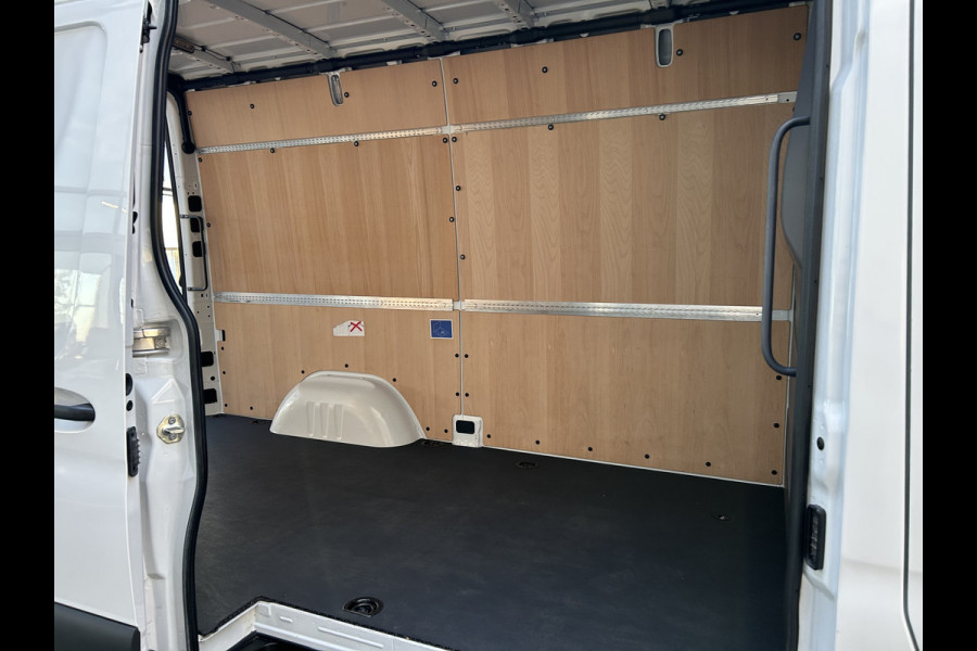 Mercedes-Benz Sprinter 317 CDI L2 H2 Pro LED / MBUX / Navigatie / Camera / Parkeersensoren / Cruise control / Airco