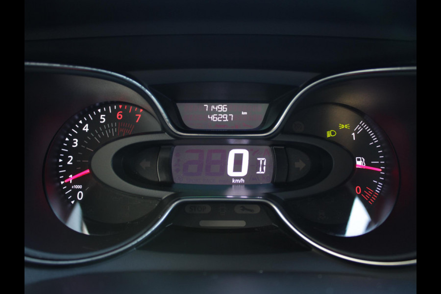 Renault Captur 1.3 TCe Intens | AUTOMAAT | ACHTERUITRIJCAMERA | NAVIGATIE |