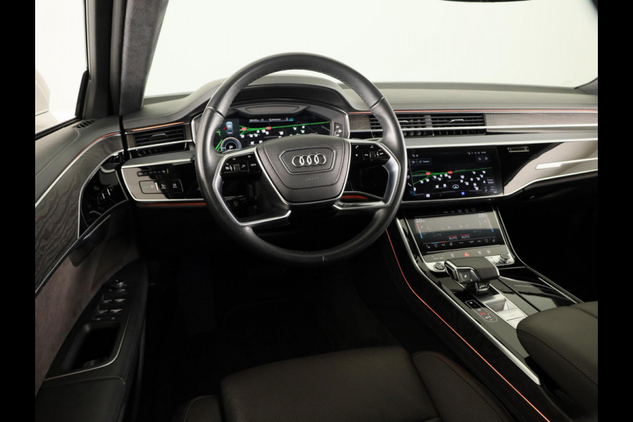 Audi A8 60 TFSI e quattro Lang 462 pk Tiptronic | Verlengde garantie | Navigatie | Panoramadak | Parkeersensoren (Park assist) | Rondomzicht camera | Stoelverwarming/ventilatie/massage v/a | B&O Soundsystem |