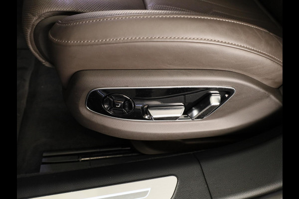 Audi A8 60 TFSI e quattro Lang 462 pk Tiptronic | Verlengde garantie | Navigatie | Panoramadak | Parkeersensoren (Park assist) | Rondomzicht camera | Stoelverwarming/ventilatie/massage v/a | B&O Soundsystem |