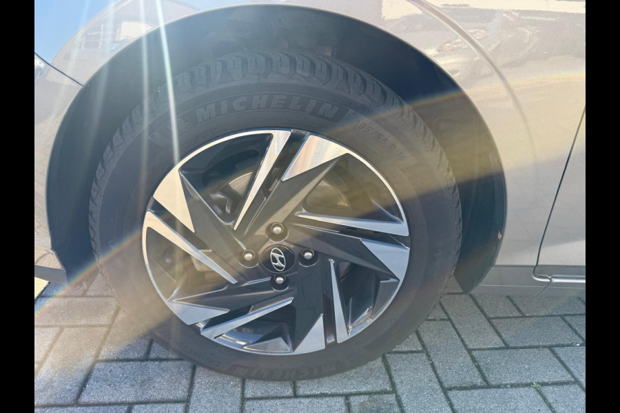 Hyundai i20 1.0 T-GDI Comfort Automaat | Trekhaak | Android auto |