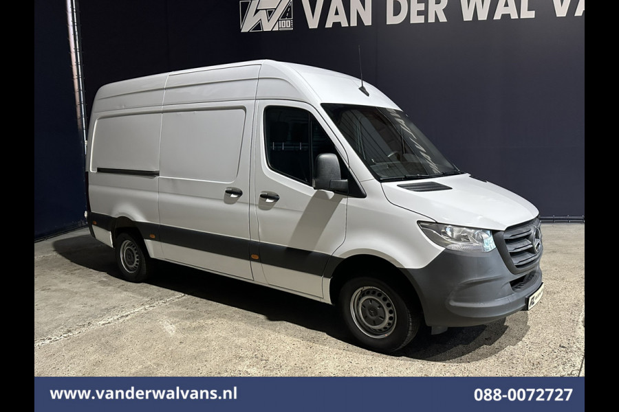 Mercedes-Benz Sprinter 317 CDI 170pk 3500kg Trekhaak L2H2 Euro6 Airco | Camera | Cruisecontrol Parkeersensoren, 270 Graden Achterdeuren, Bijrijdersbank, tachograaf
