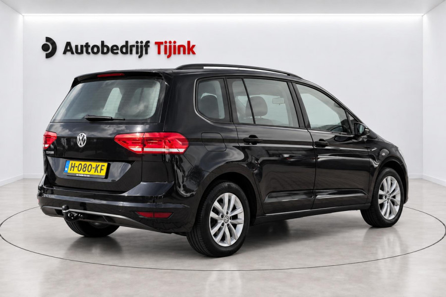 Volkswagen Touran 1.2 TSI Comfortline 7-persoons | Climatronic | Trekhaak | LMV | Cruise | App-connect |