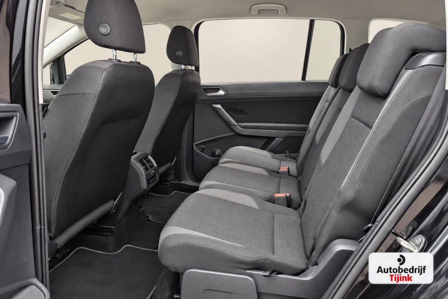Volkswagen Touran 1.2 TSI Comfortline 7-persoons | Climatronic | Trekhaak | LMV | Cruise | App-connect |
