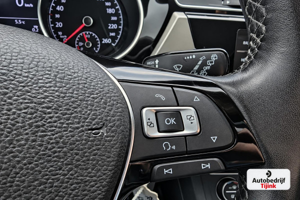 Volkswagen Touran 1.2 TSI Comfortline 7-persoons | Climatronic | Trekhaak | LMV | Cruise | App-connect |