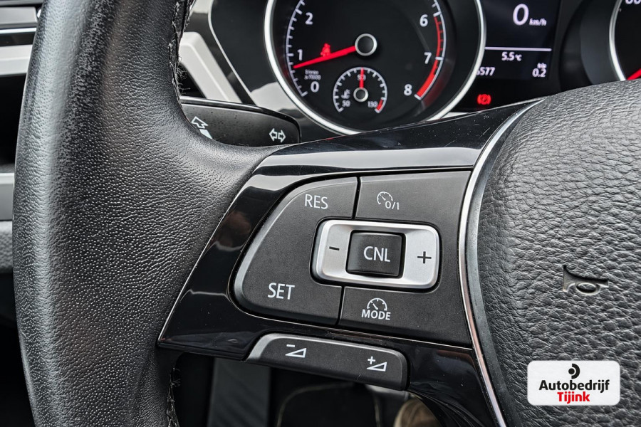 Volkswagen Touran 1.2 TSI Comfortline 7-persoons | Climatronic | Trekhaak | LMV | Cruise | App-connect |