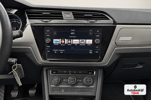 Volkswagen Touran 1.2 TSI Comfortline 7-persoons | Climatronic | Trekhaak | LMV | Cruise | App-connect |