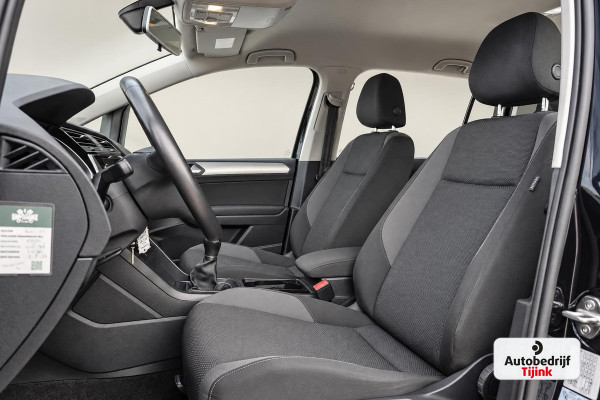 Volkswagen Touran 1.2 TSI Comfortline 7-persoons | Climatronic | Trekhaak | LMV | Cruise | App-connect |