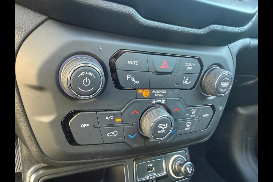 Jeep Renegade Limited 1.0T | Open Dak | Trekhaak |