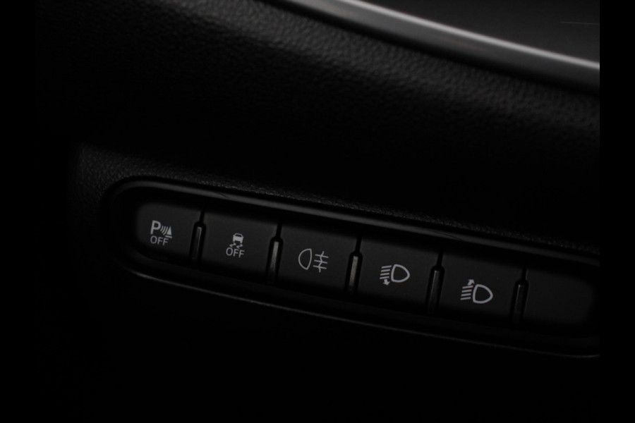 Fiat 500E Berline 42 kWh Automaat Climate control Cruise control Achteruitrijcamera Led Navigatie Apple Carplay/ Android Auto Lichtmetalen velgen Stoelverwarming