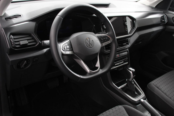 Volkswagen T-Cross 1.0 TSI 110pk DSG Life Navigatie Apple Carplay/Android Auto Adaptieve Cruise Control Camera Parkeersensoren Stoelverwarming Virtual Cockpit Getinte ramen Climatronic Lane Assist