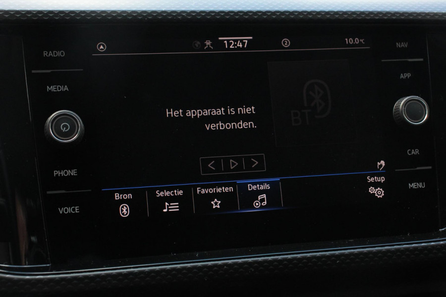 Volkswagen T-Cross 1.0 TSI 110pk DSG Life Navigatie Apple Carplay/Android Auto Adaptieve Cruise Control Camera Parkeersensoren Stoelverwarming Virtual Cockpit Getinte ramen Climatronic Lane Assist